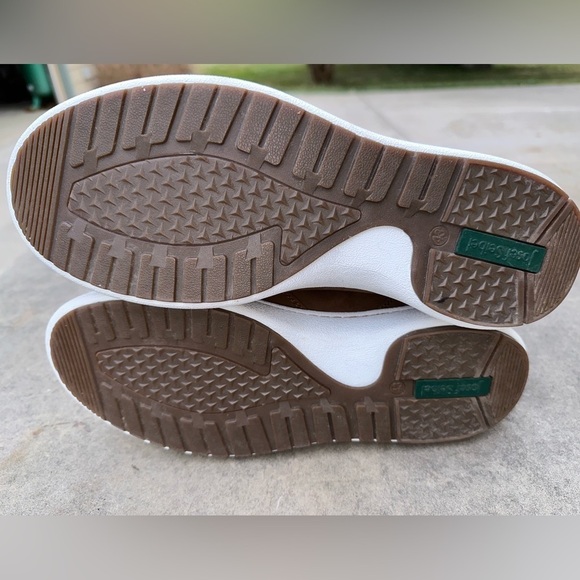 NWOT SEIBEL SIZE 43 MENS TAN SUEDE SLIP-ONS - Picture 3 of 8